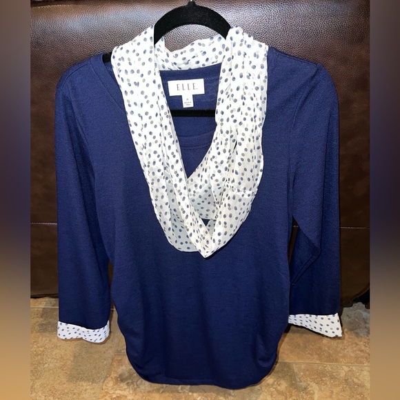 Elle light weight sweater - Picture 1 of 10